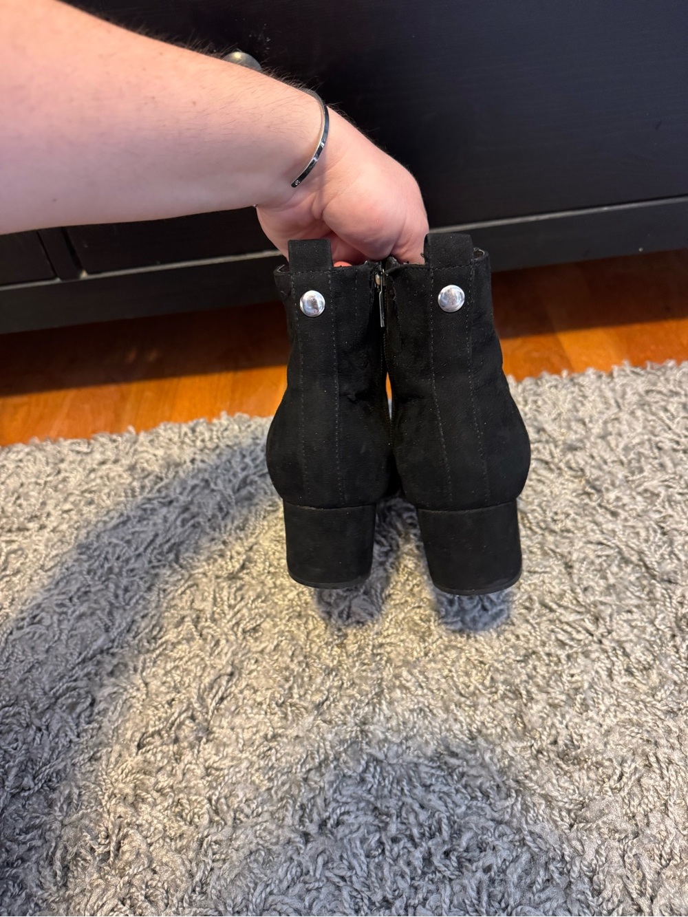 Boots - Picture 4 of 6